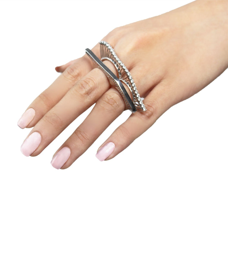 ARISSA X MOMO'S MARCH TIDES Knuckle Ring (Crystal)